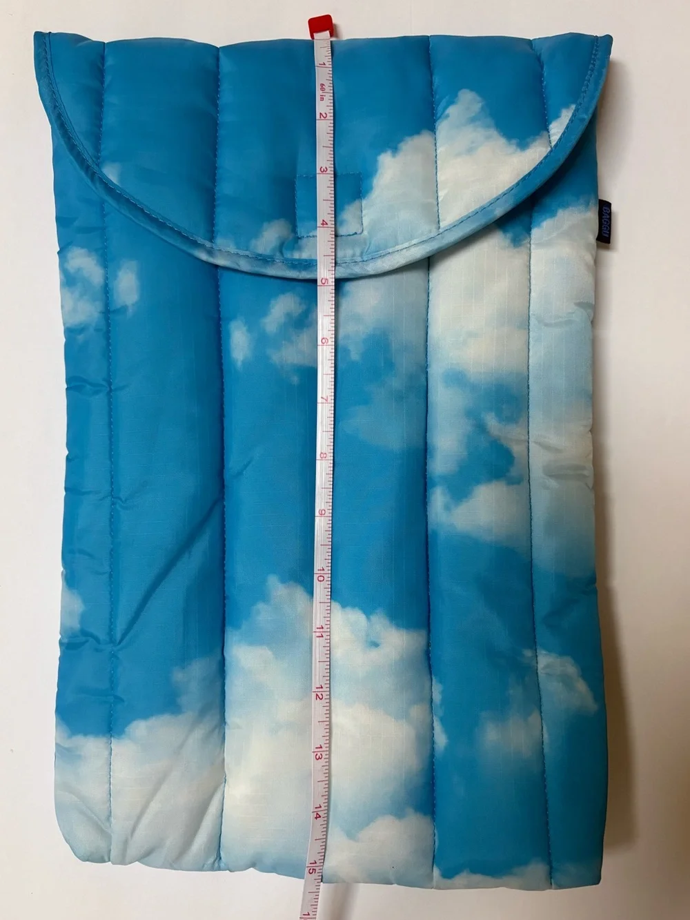 NWOT BAGGU Puffy Laptop Sleeve 16